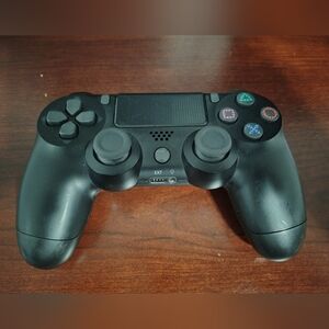 Generic PS4/PC controller